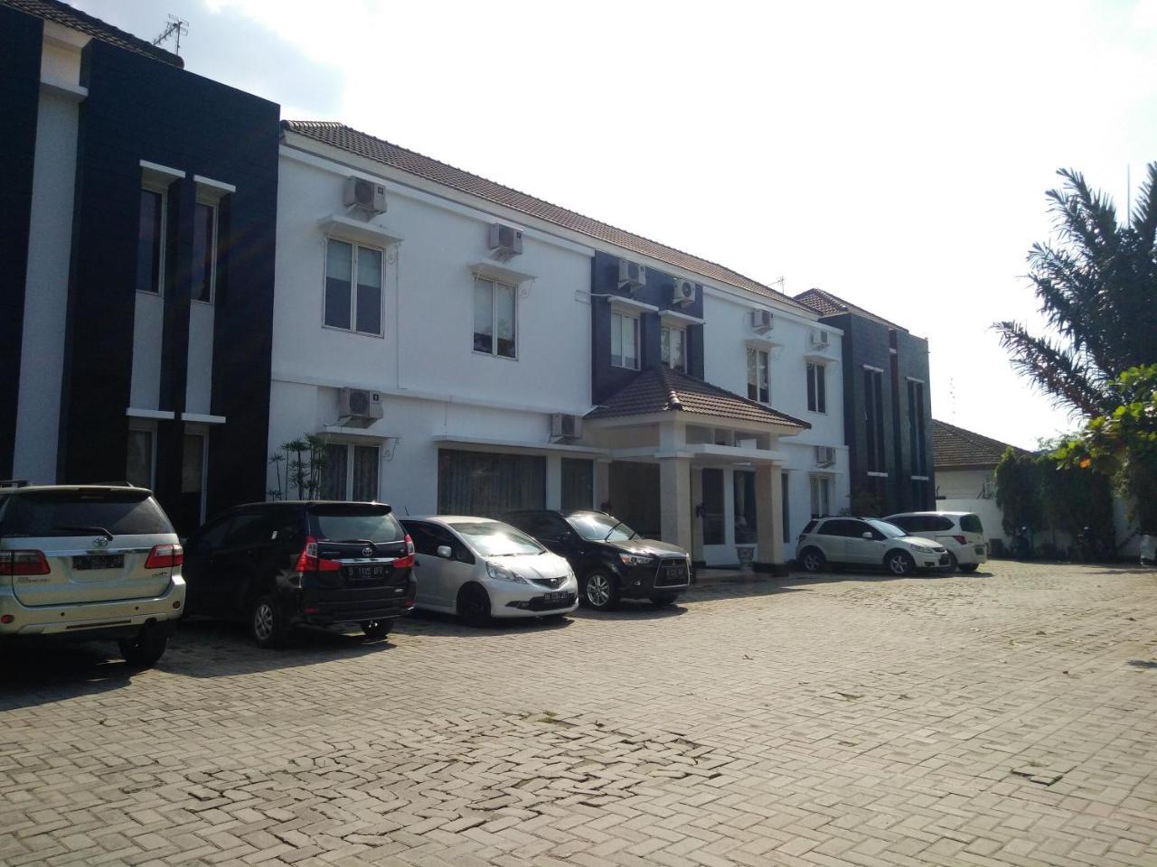 Roemah Moesi Otel Medan Dış mekan fotoğraf